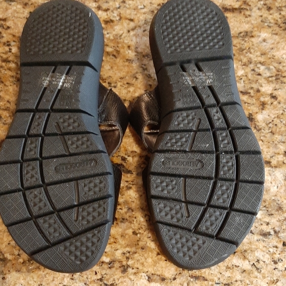 Aerosoles Sandals - Picture 2 of 3